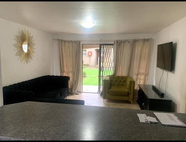 2 BEDROOM TOWNHOUSE FOR SALE IN JANSEN PARK